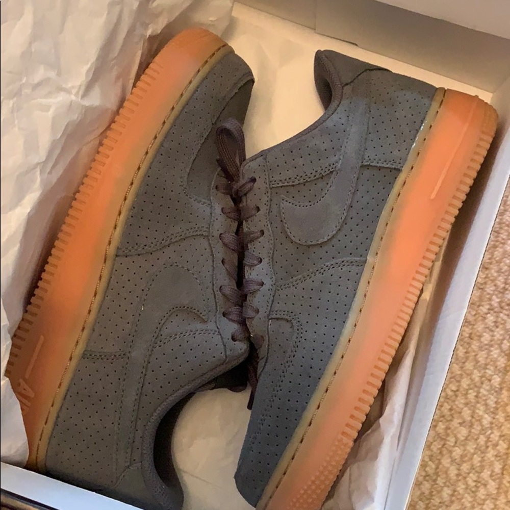 Nike Sneaker - image 1